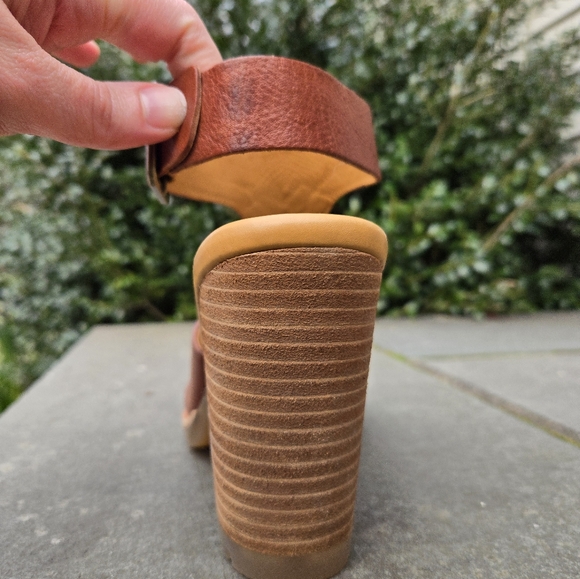 Kork-Ease Linden Sandals - Picture 5 of 10